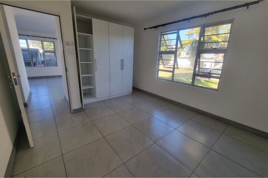 To Let 2 Bedroom Property for Rent in Cambridge Eastern Cape